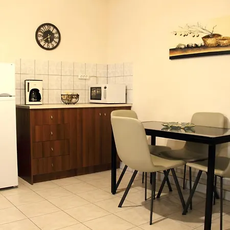 Studio Miltos Aspasia 1 Апартаменти *